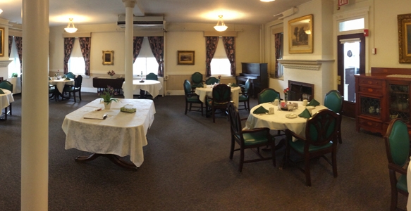 The Pettee House dining room